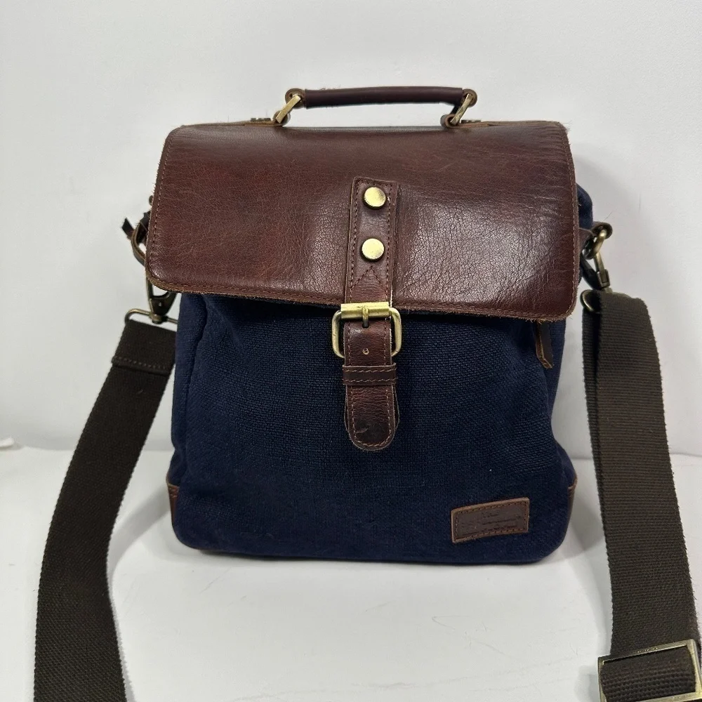 The Burlap People Shoulder Bag Navy Blue Burlap, Brown Leather